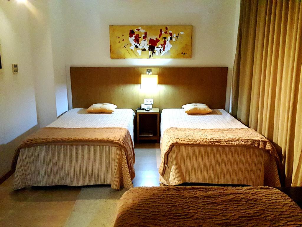 Hotel Jose Alberto Viseu Quarto foto